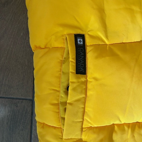 Canada Weather Gear -Yellow Puffer Coat/Jacket
**Please READ DESCRIPTION** - Picture 7 of 10
